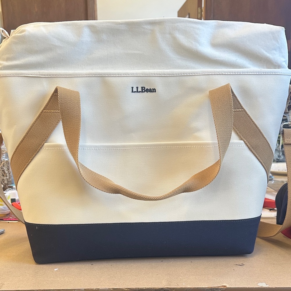 L.L. Bean Nor’easter insulated tote
